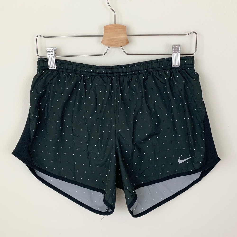 Nike Women's Black and White polka dot print Athletic running gym Shorts